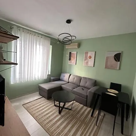 Apartment Modern In The Centre