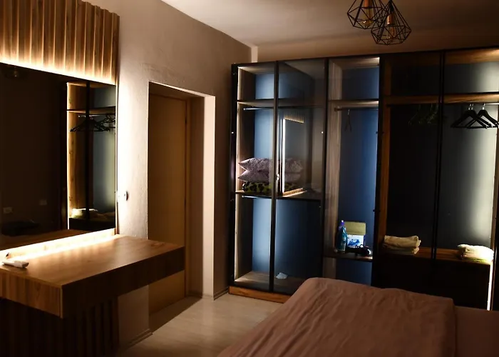 Modern In The Centre * 地拉那